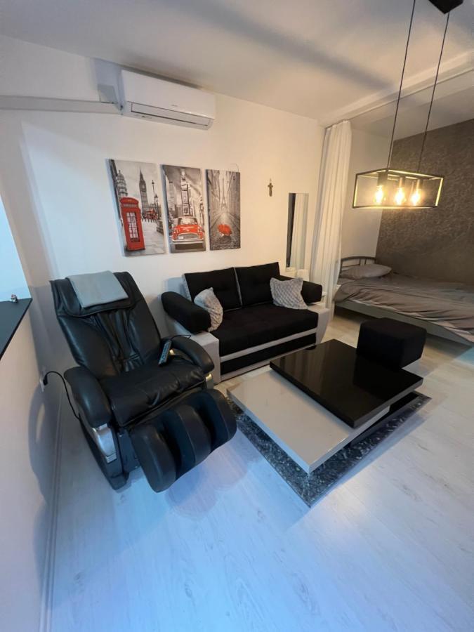 Apartman Paola - Massage Chair- 0-24 Self Check In Out- Zupanja Eksteriør billede